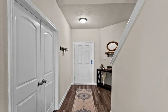 $369,900 | 204 Broaddus Bend, Caldwell, TX 77836