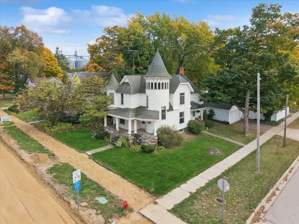 $190,000 | 203 East Michigan Street, Reading, MI 49274