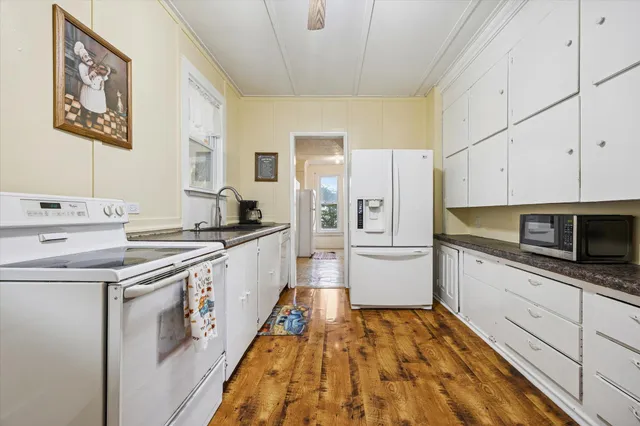 $199,999 | 203 East Michigan Street, Reading, MI 49274