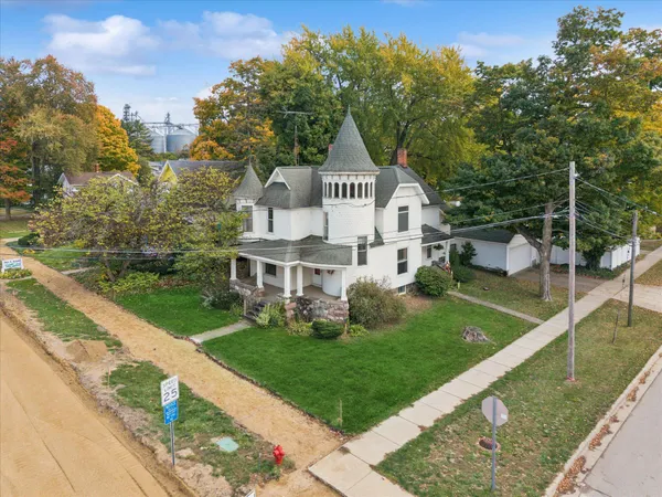 $190,000 | 203 East Michigan Street, Reading, MI 49274