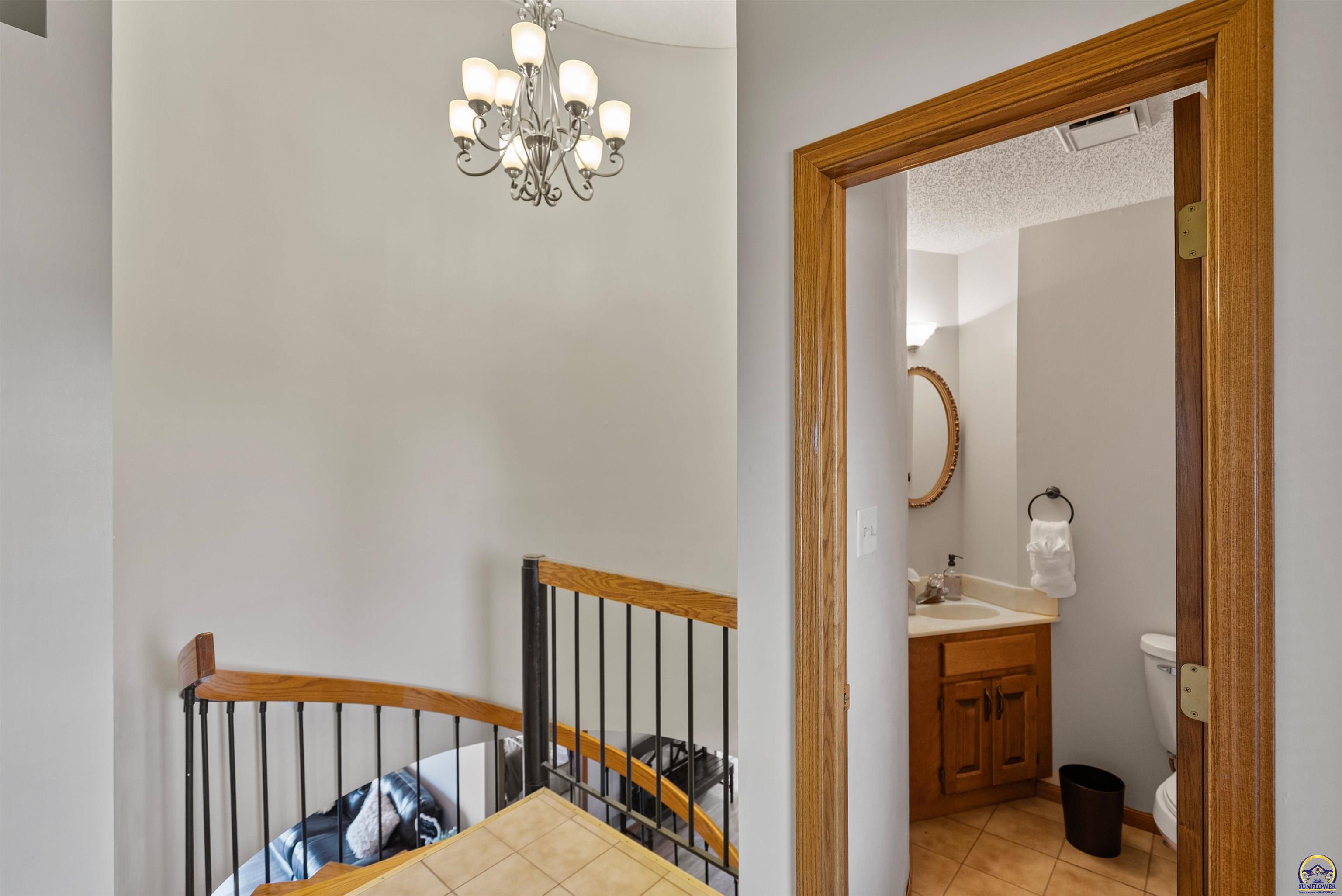 9736 West Lake Road Meriden, KS 66512 - Photo 38 of 98