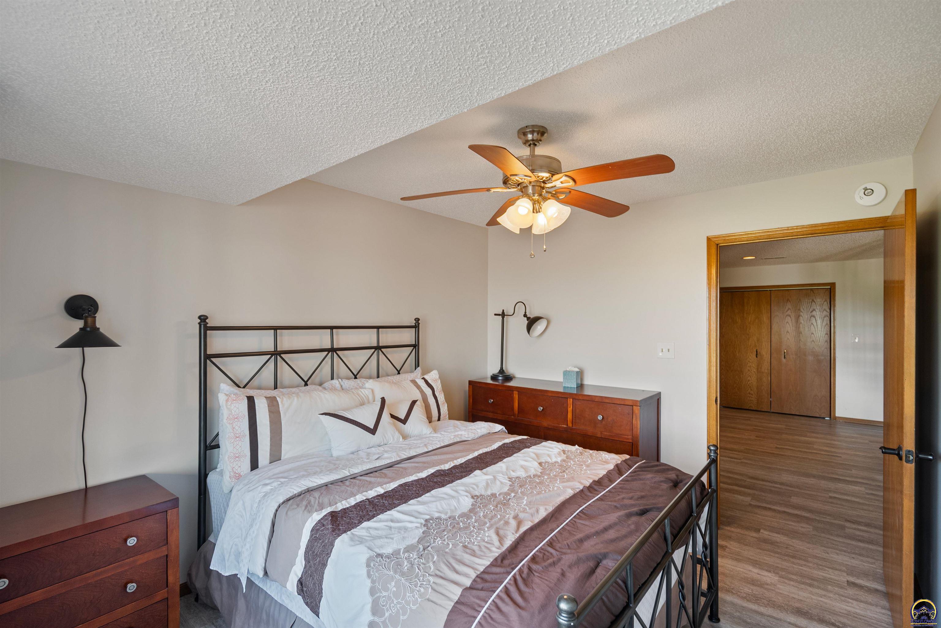 9736 West Lake Road Meriden, KS 66512 - Photo 43 of 98