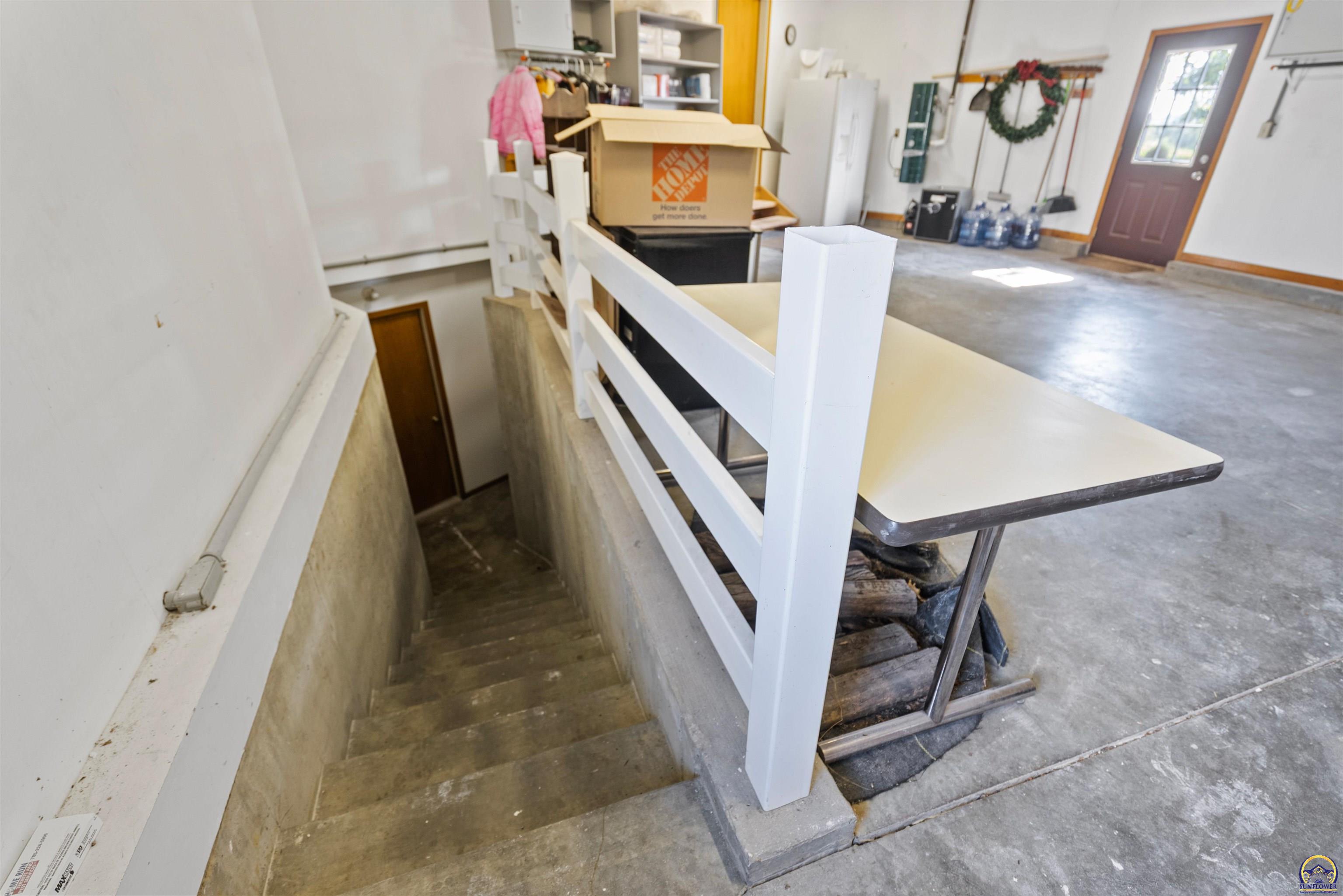 9736 West Lake Road Meriden, KS 66512 - Photo 63 of 98