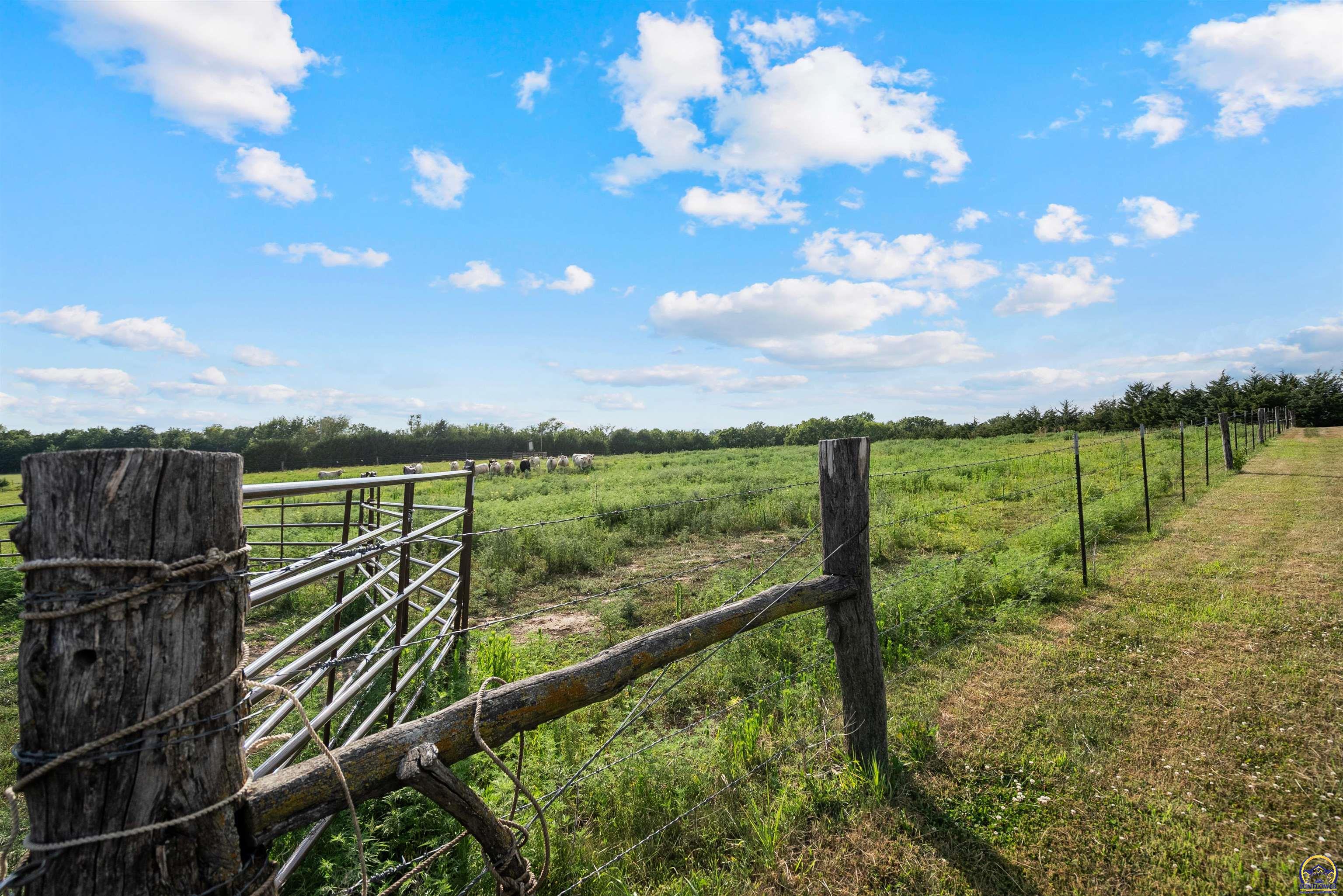 9736 West Lake Road Meriden, KS 66512 - Photo 96 of 98