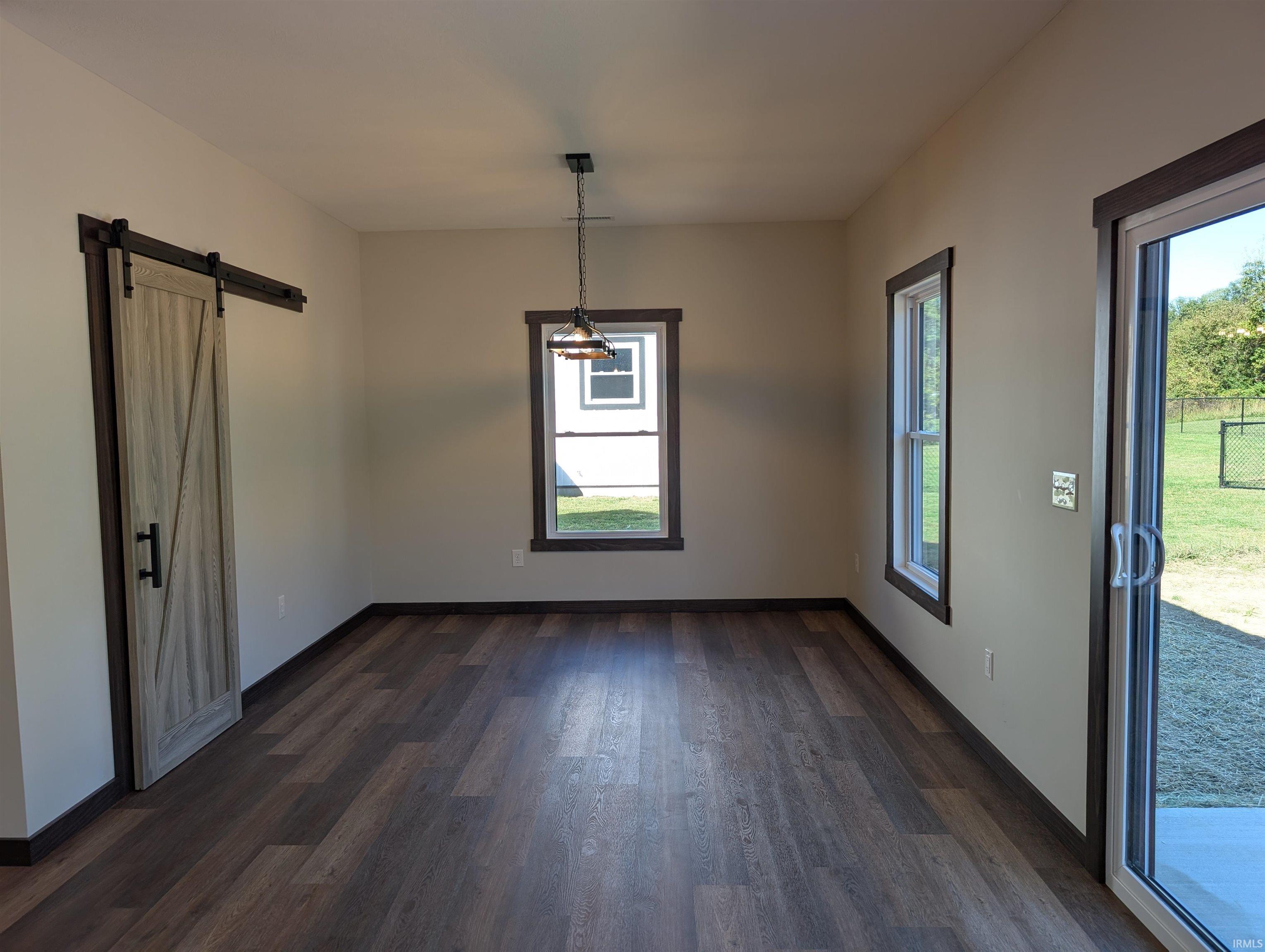 211 Poplar Street Loogootee, IN 47553 - Photo 17 of 31