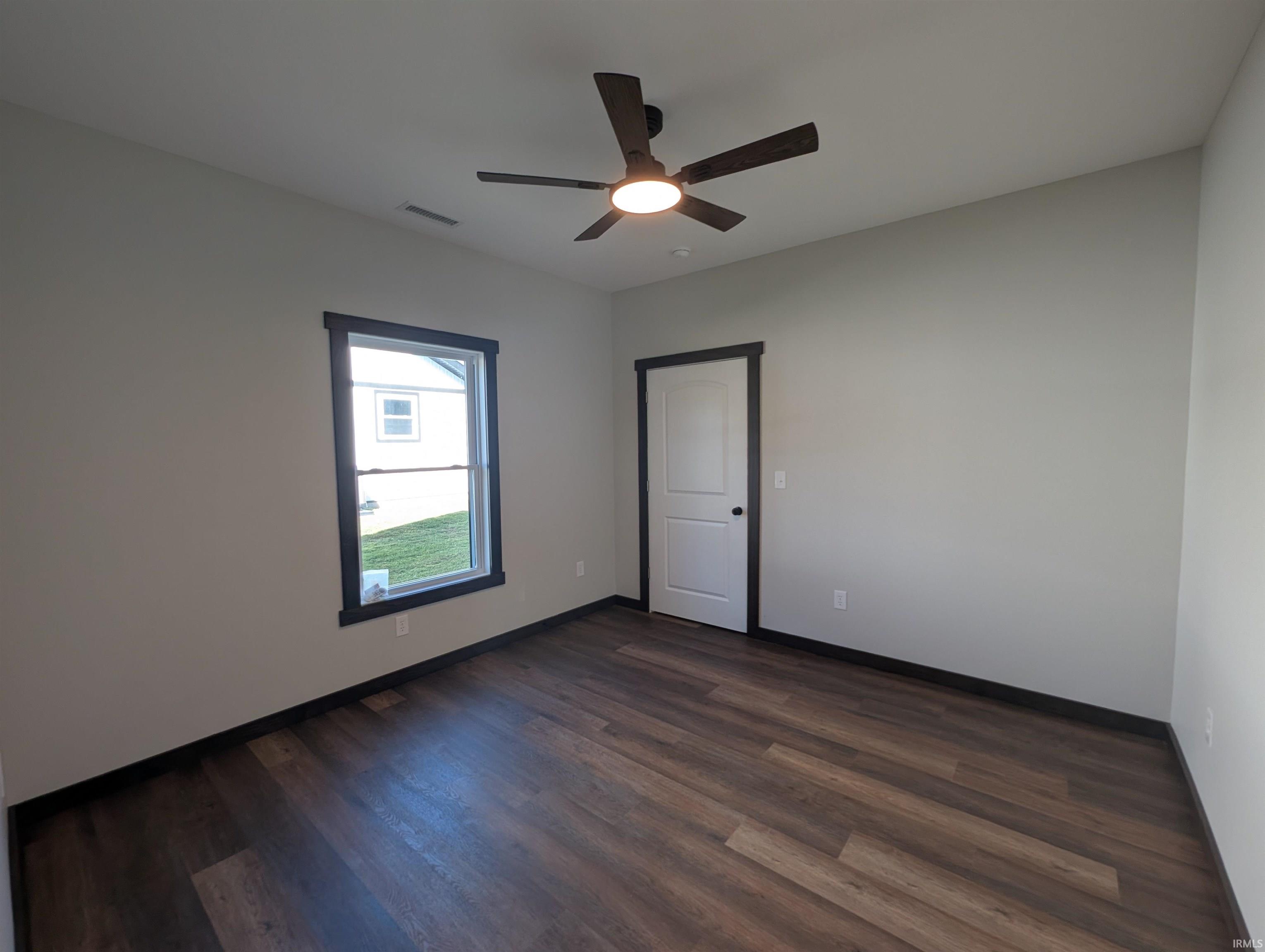 211 Poplar Street Loogootee, IN 47553 - Photo 25 of 31