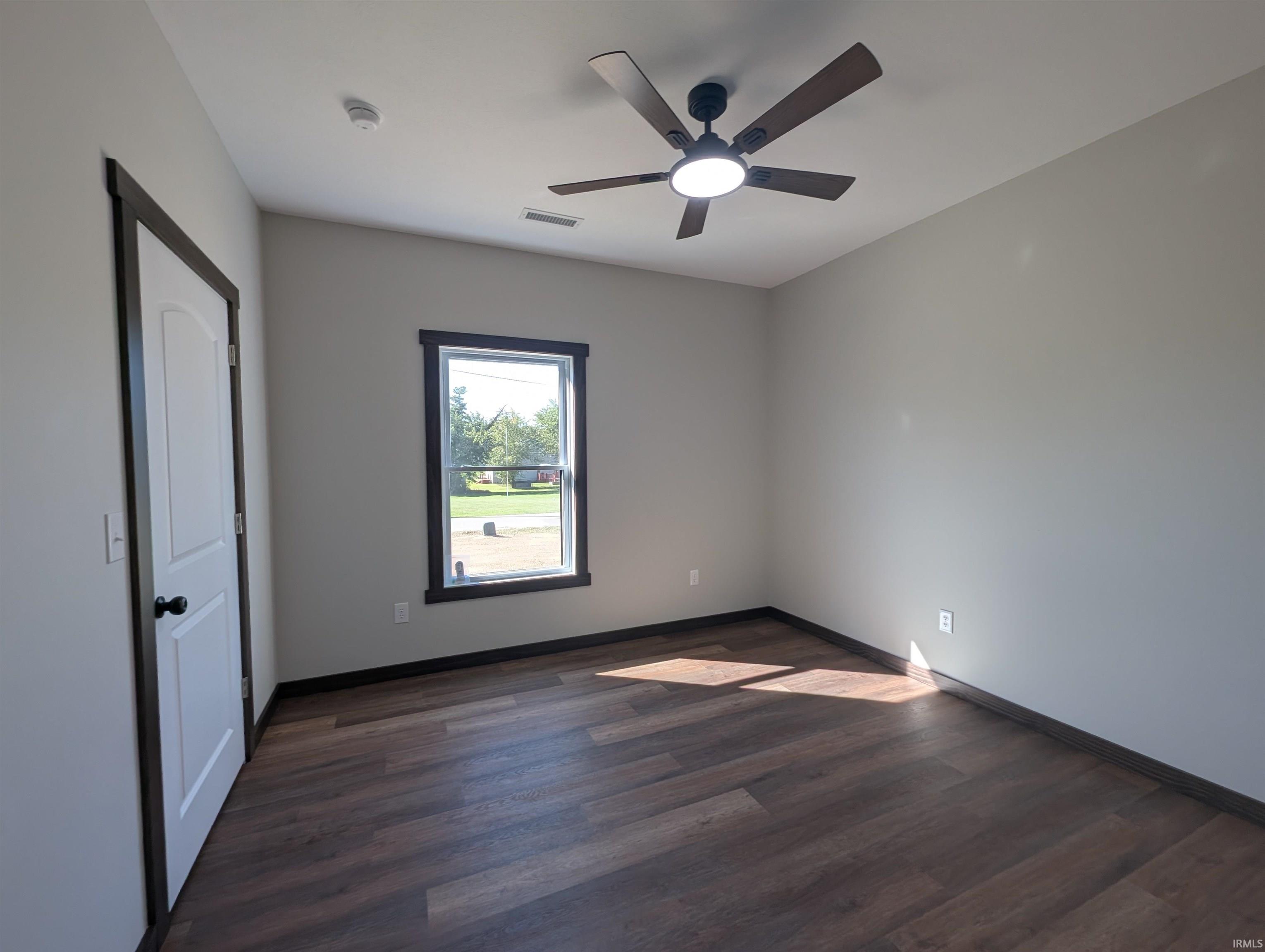 211 Poplar Street Loogootee, IN 47553 - Photo 28 of 31