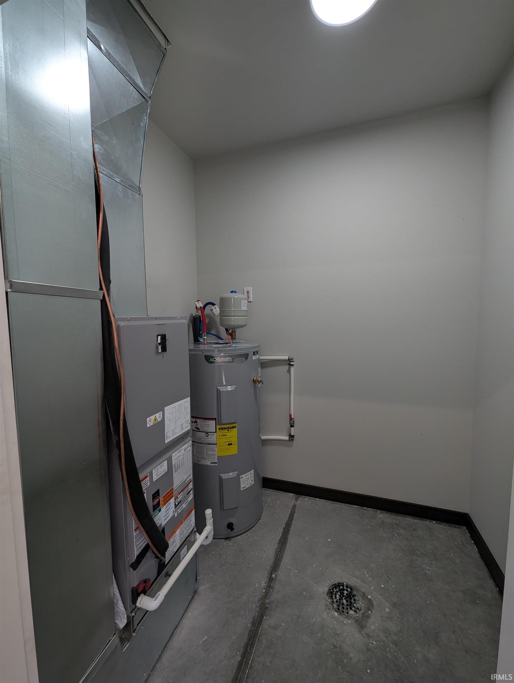 211 Poplar Street Loogootee, IN 47553 - Photo 31 of 31