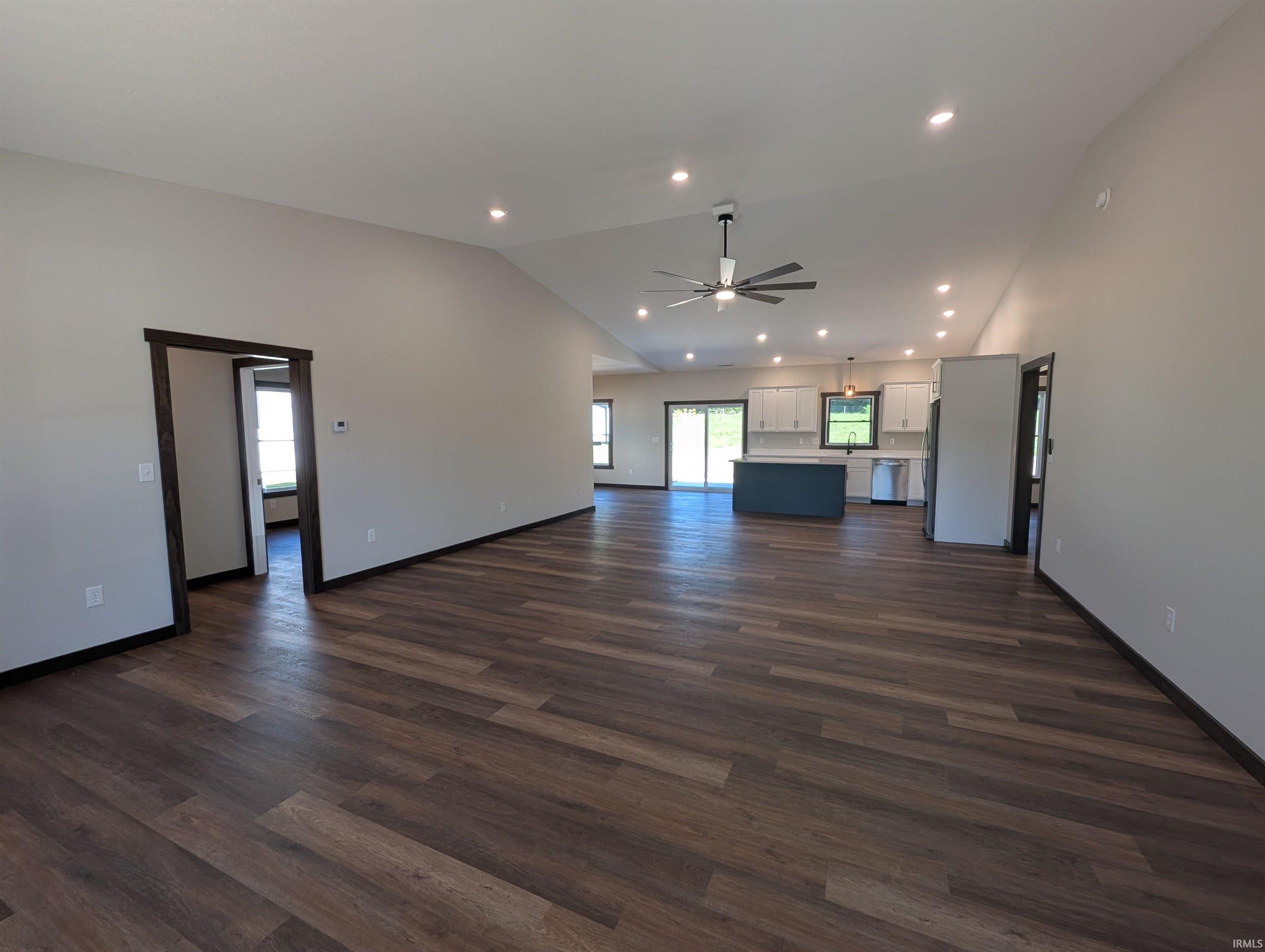 211 Poplar Street Loogootee, IN 47553 - Photo 10 of 31