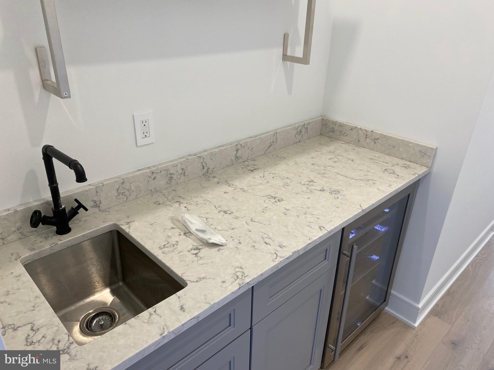 416 Rector Street, Unit B Philadelphia, PA 19128 - Photo 6 of 25 Bar area in master bedroom