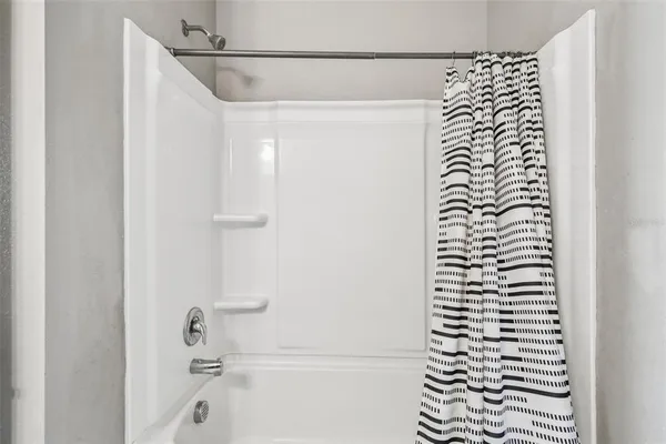 $370,000 | 2305 Gladiolus Lane, Mascotte, FL 34753
