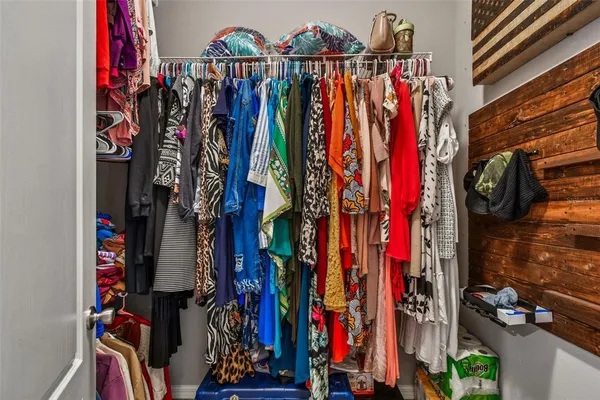 $370,000 | 2305 Gladiolus Lane, Mascotte, FL 34753