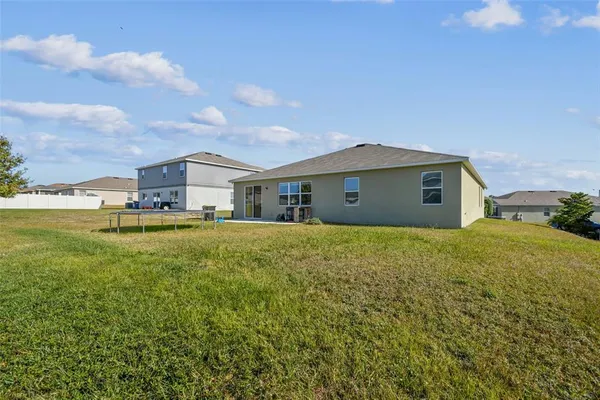$370,000 | 2305 Gladiolus Lane, Mascotte, FL 34753