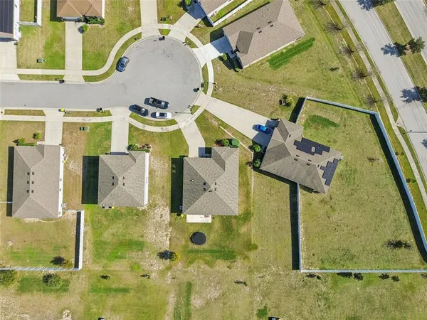 $370,000 | 2305 Gladiolus Lane, Mascotte, FL 34753