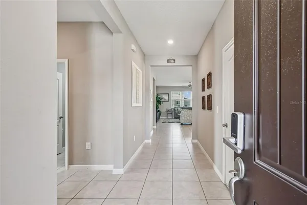 $370,000 | 2305 Gladiolus Lane, Mascotte, FL 34753