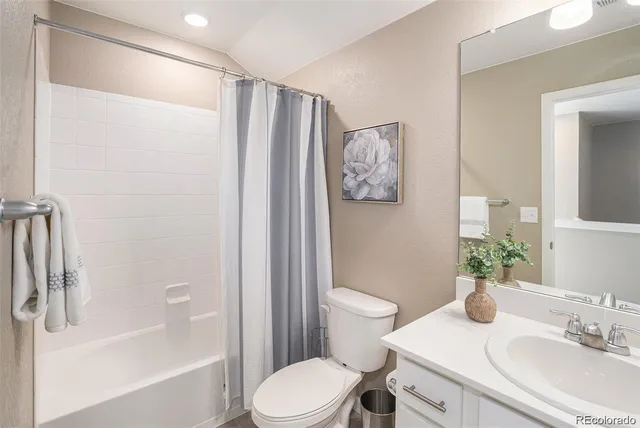 $650,000 | 15619 Syracuse Way, Thornton, CO 80602