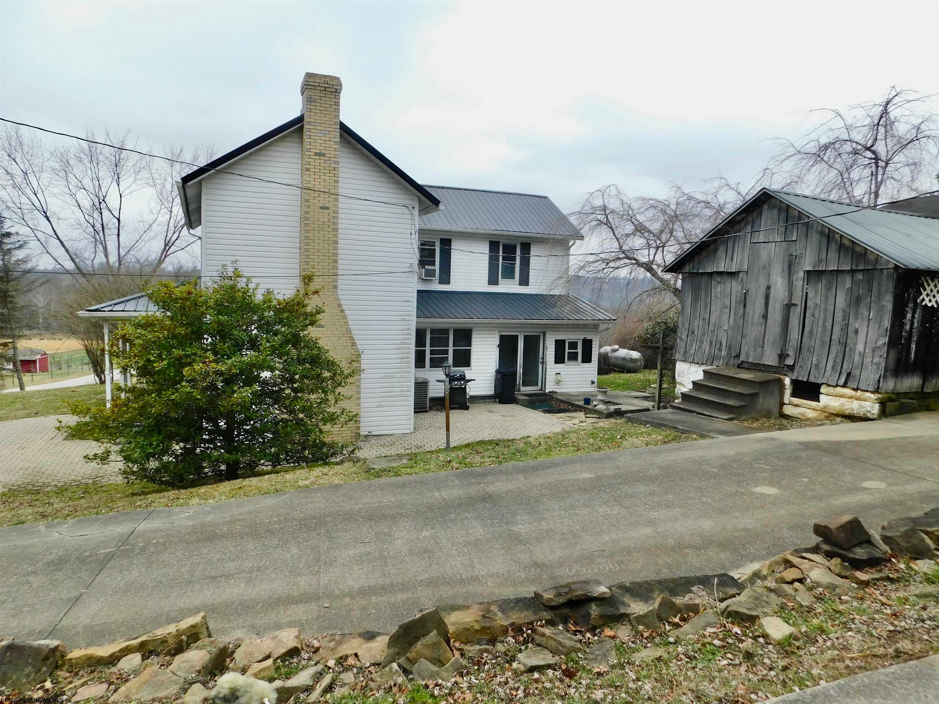 727 Goshen Road Morgantown, WV 26508 - Photo 3 of 30 Gallery Image 3