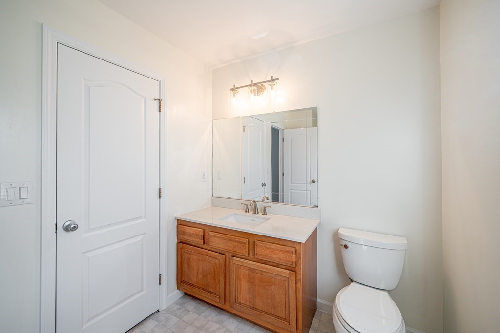 15 Hadley Court Springfield, MA 01119 - Photo 12 of 17