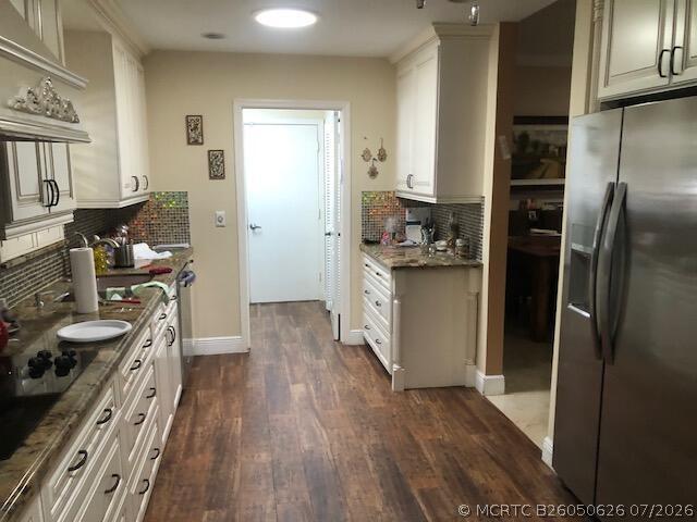7960 Chula Vista Crescent Boca Raton, FL 33433 - Photo 8 of 27 the kitchen 4
