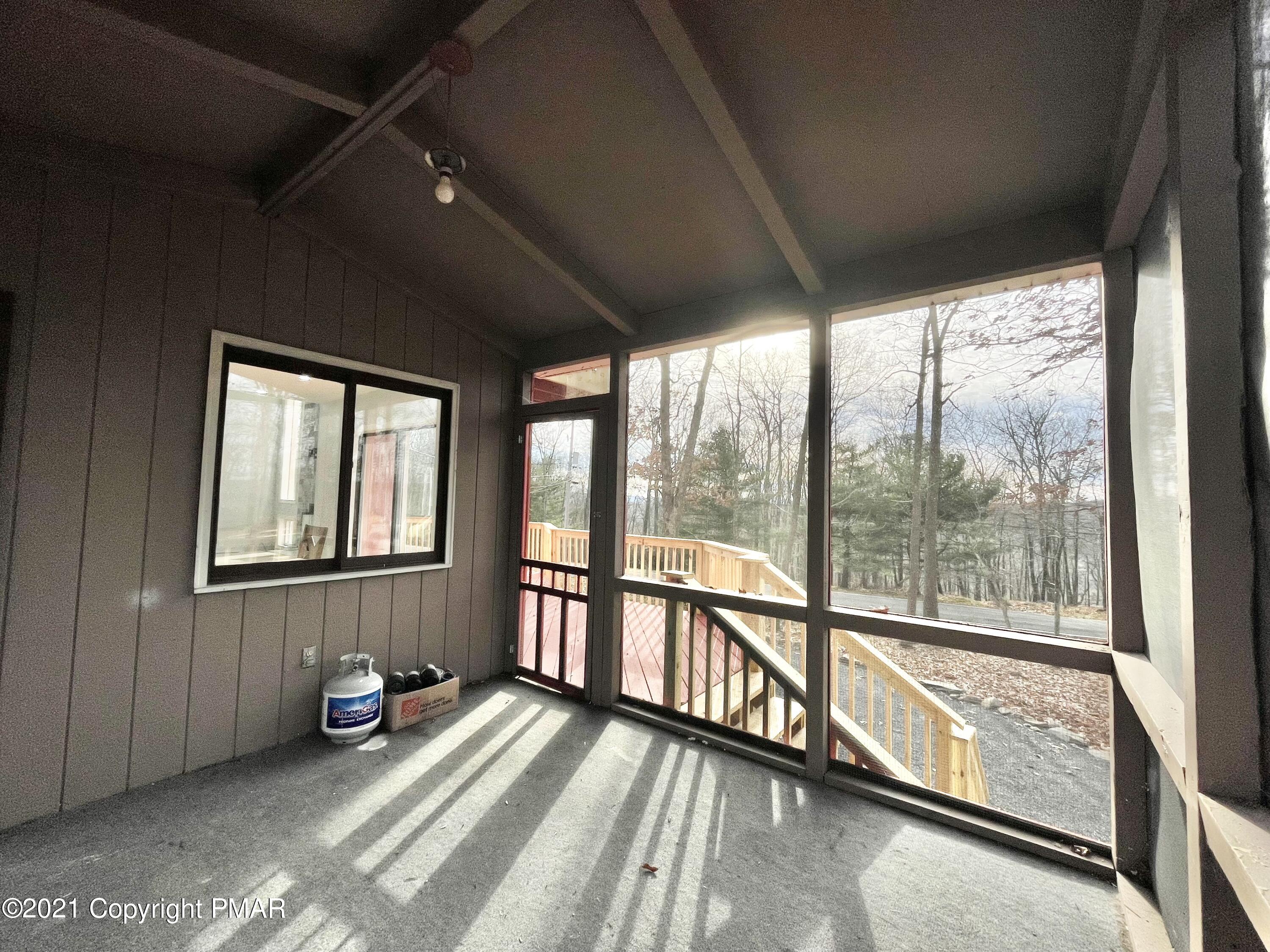 128 Ashley Court Bushkill, PA 18324 - Photo 46 of 87 Screened Porch