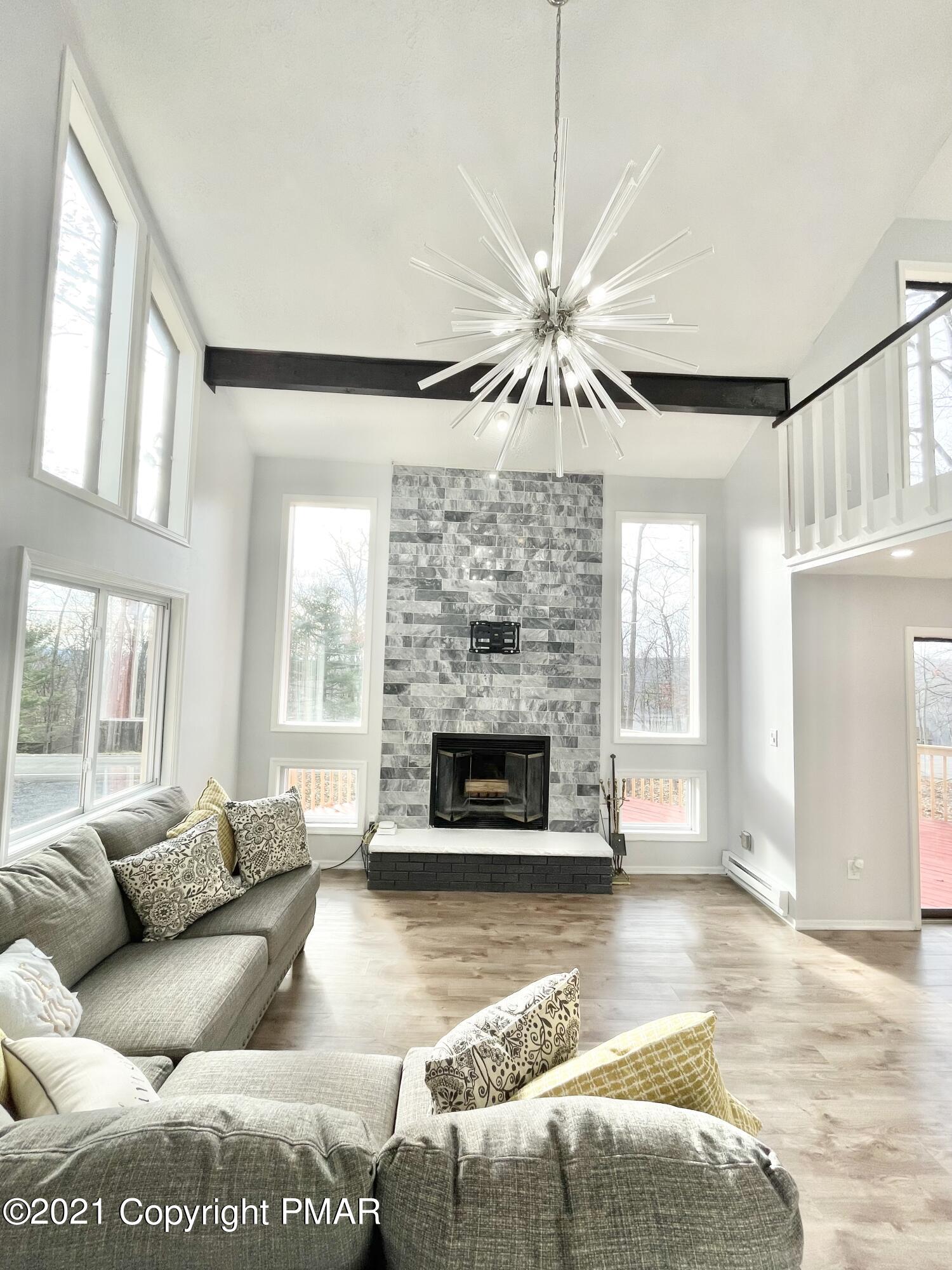128 Ashley Court Bushkill, PA 18324 - Photo 63 of 87 Family Room