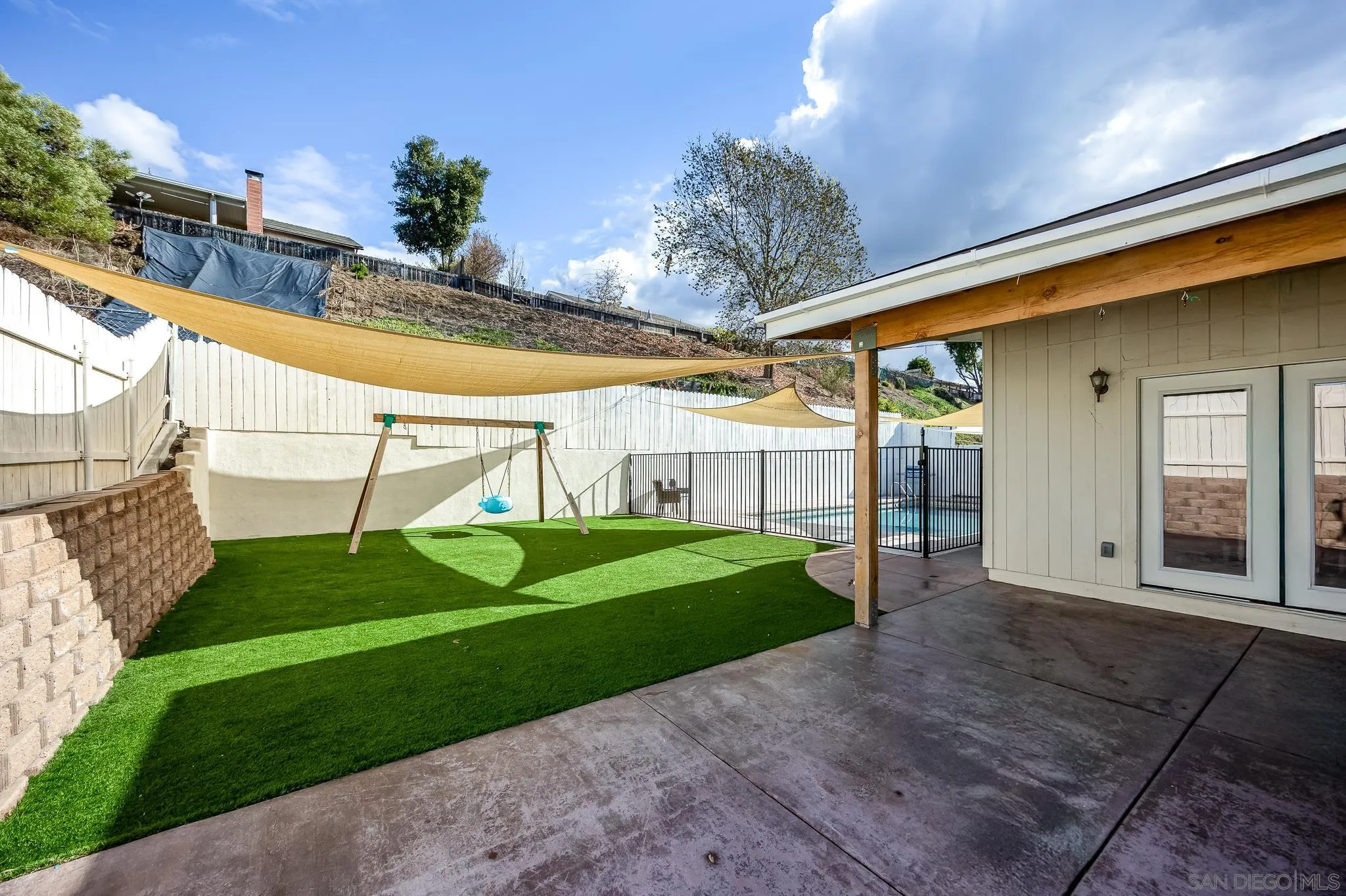 13553 Carriage Road Poway, CA 92064 - Photo 31 of 45 a view of a backyard of the house