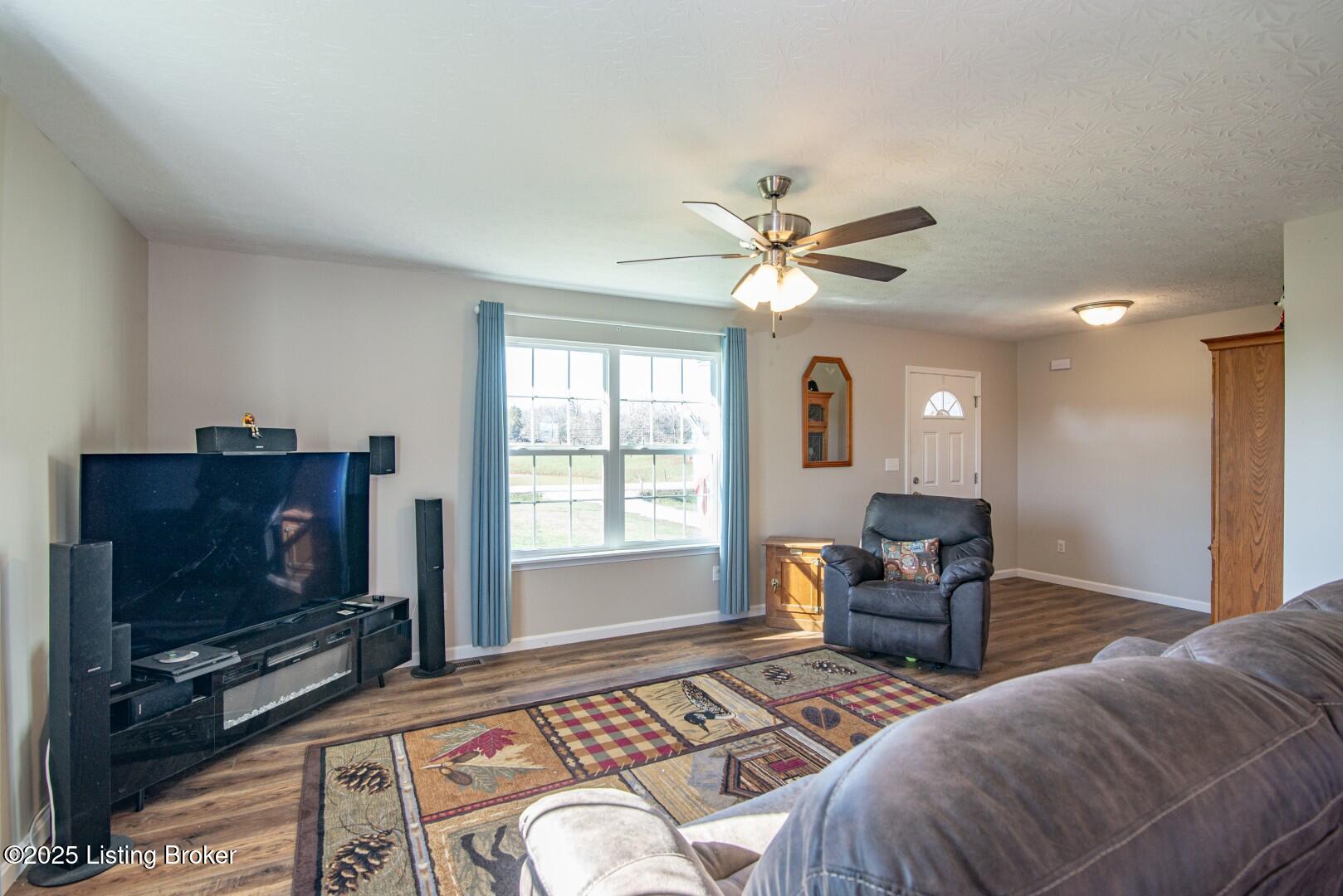 2940 North Midway Road Brandenburg, KY 40108 - Photo 17 of 40 2940 Midway Rd-22