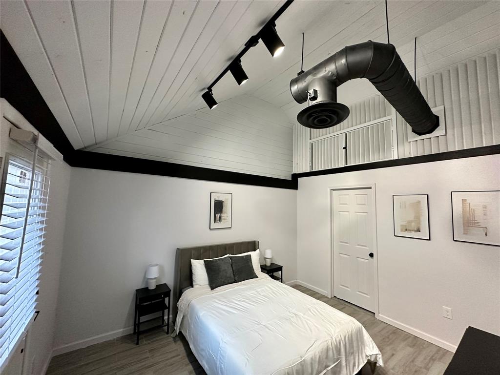 3345 8th Avenue, Unit SIDEAPARTMENT Fort Worth, TX 76110 - Photo 13 of 20