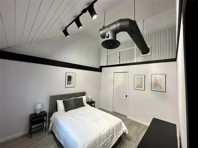 $1,175 | 3345 8th Avenue, Unit SIDEAPARTMENT, Fort Worth, TX 76110