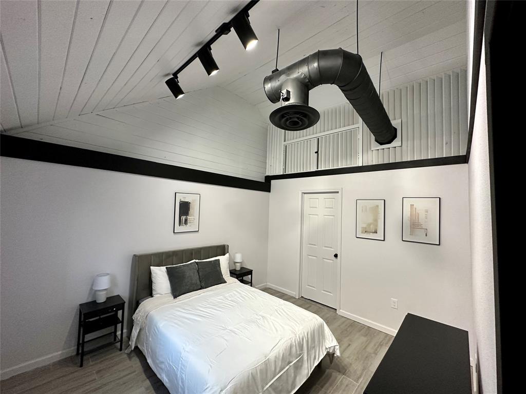 3345 8th Avenue, Unit SIDEAPARTMENT Fort Worth, TX 76110 - Photo 10 of 20