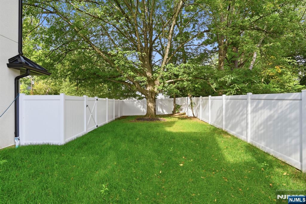 4 Athens Road Short Hills, NJ 07078 - Photo 39 of 39 Gallery Image 39