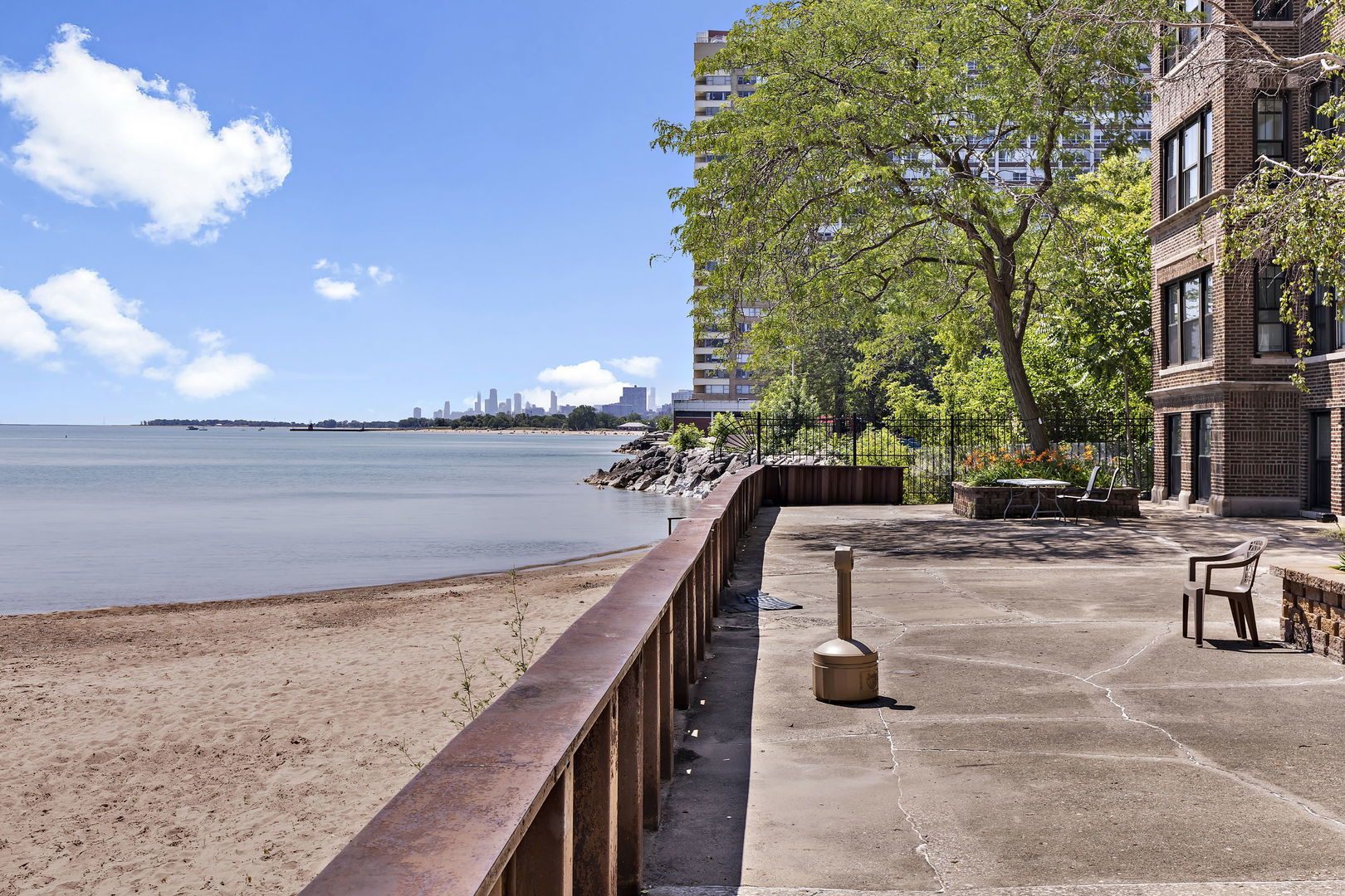 6255 North Sheridan Road, Unit 36 Chicago, IL 60660 - Photo 20 of 25 a view of swimming pool with outdoor seating and plants
