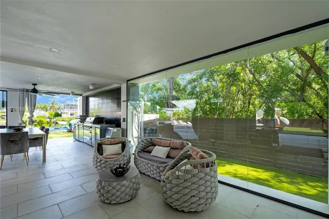 $3,325,000 | 32 North Bounty Lane, Key Largo, FL 33037