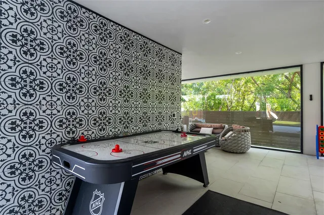 $3,325,000 | 32 North Bounty Lane, Key Largo, FL 33037