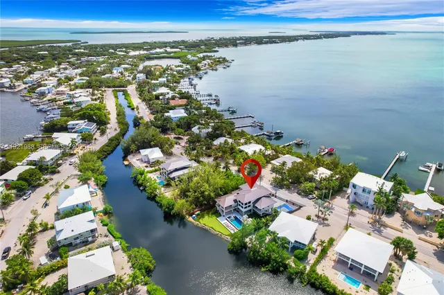 $3,325,000 | 32 North Bounty Lane, Key Largo, FL 33037
