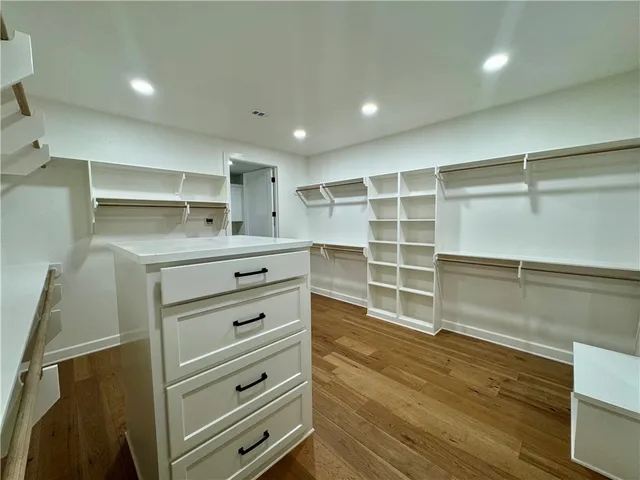 $2,500,000 | 3719 Tatonga Trail, College Station, TX 77845