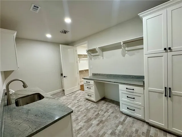 $2,500,000 | 3719 Tatonga Trail, College Station, TX 77845