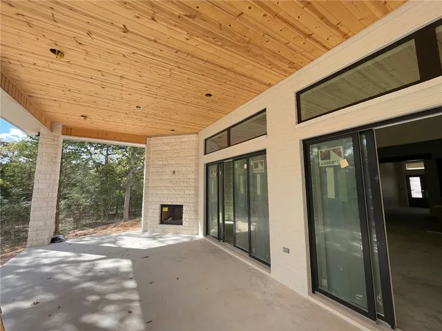 $2,500,000 | 3719 Tatonga Trail, College Station, TX 77845