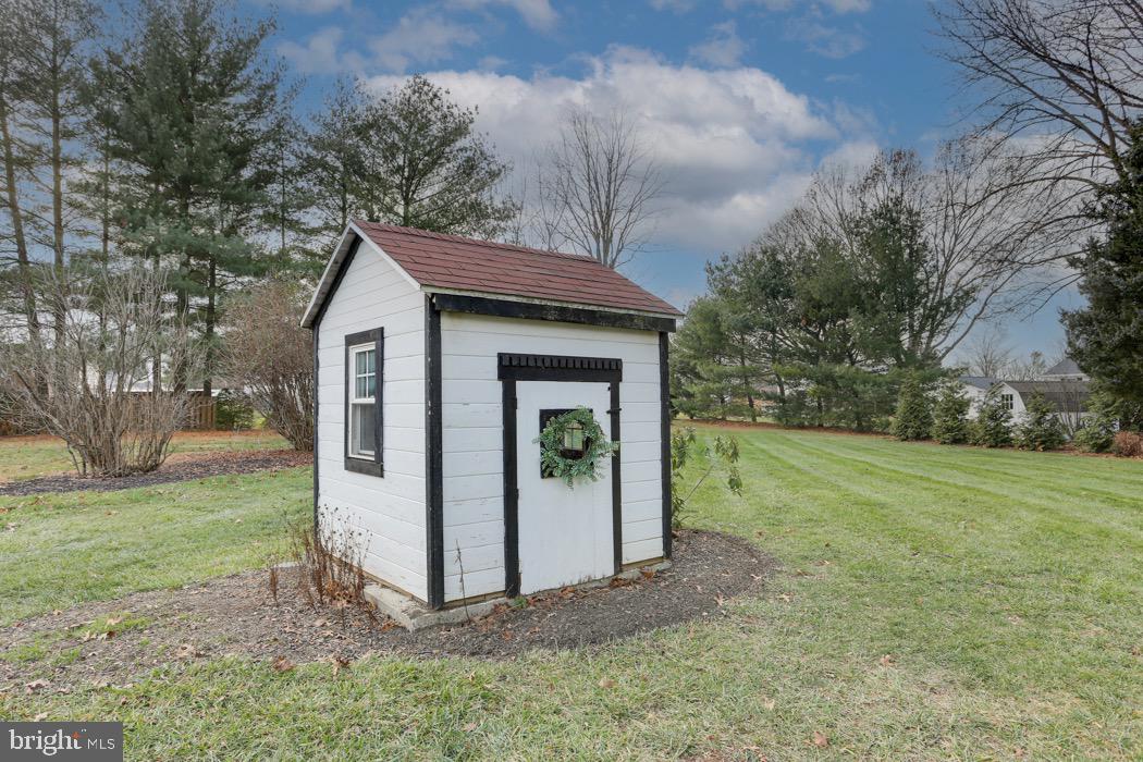 573 Marshall Drive Westminster, MD 21157 - Photo 25 of 36