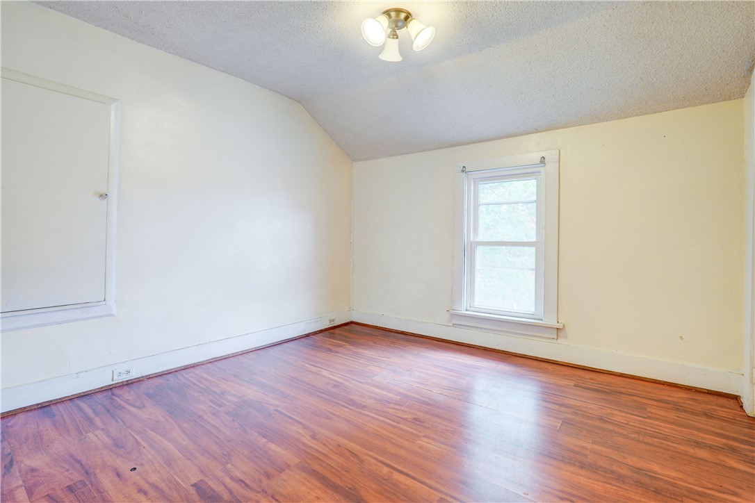 420 Gregory Street Rochester, NY 14620 - Photo 22 of 33