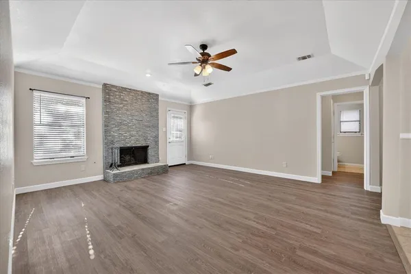 $328,900 | 2613 Parkview Drive, Corinth, TX 76210