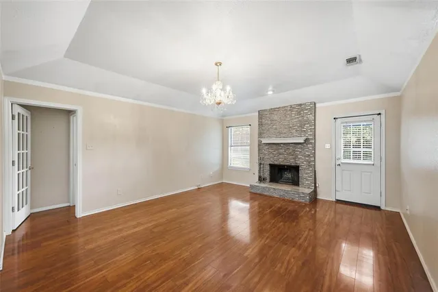 $323,900 | 2613 Parkview Drive, Corinth, TX 76210