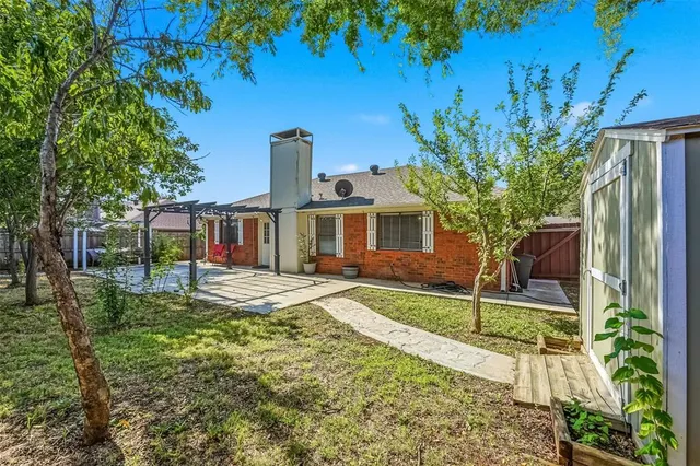 $323,900 | 2613 Parkview Drive, Corinth, TX 76210