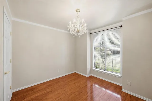 $323,900 | 2613 Parkview Drive, Corinth, TX 76210