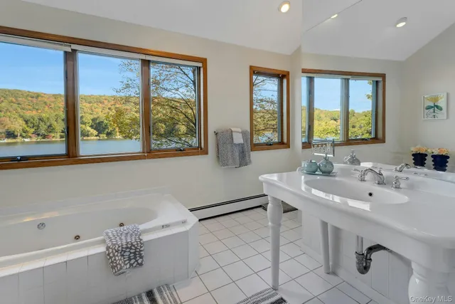 $1,295,000 | 39 Knapp Road, South Salem, NY 10590