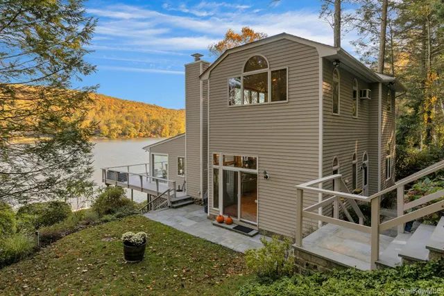 $1,295,000 | 39 Knapp Road, South Salem, NY 10590