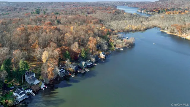 $1,295,000 | 39 Knapp Road, South Salem, NY 10590