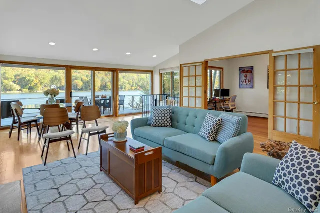 $1,295,000 | 39 Knapp Road, South Salem, NY 10590