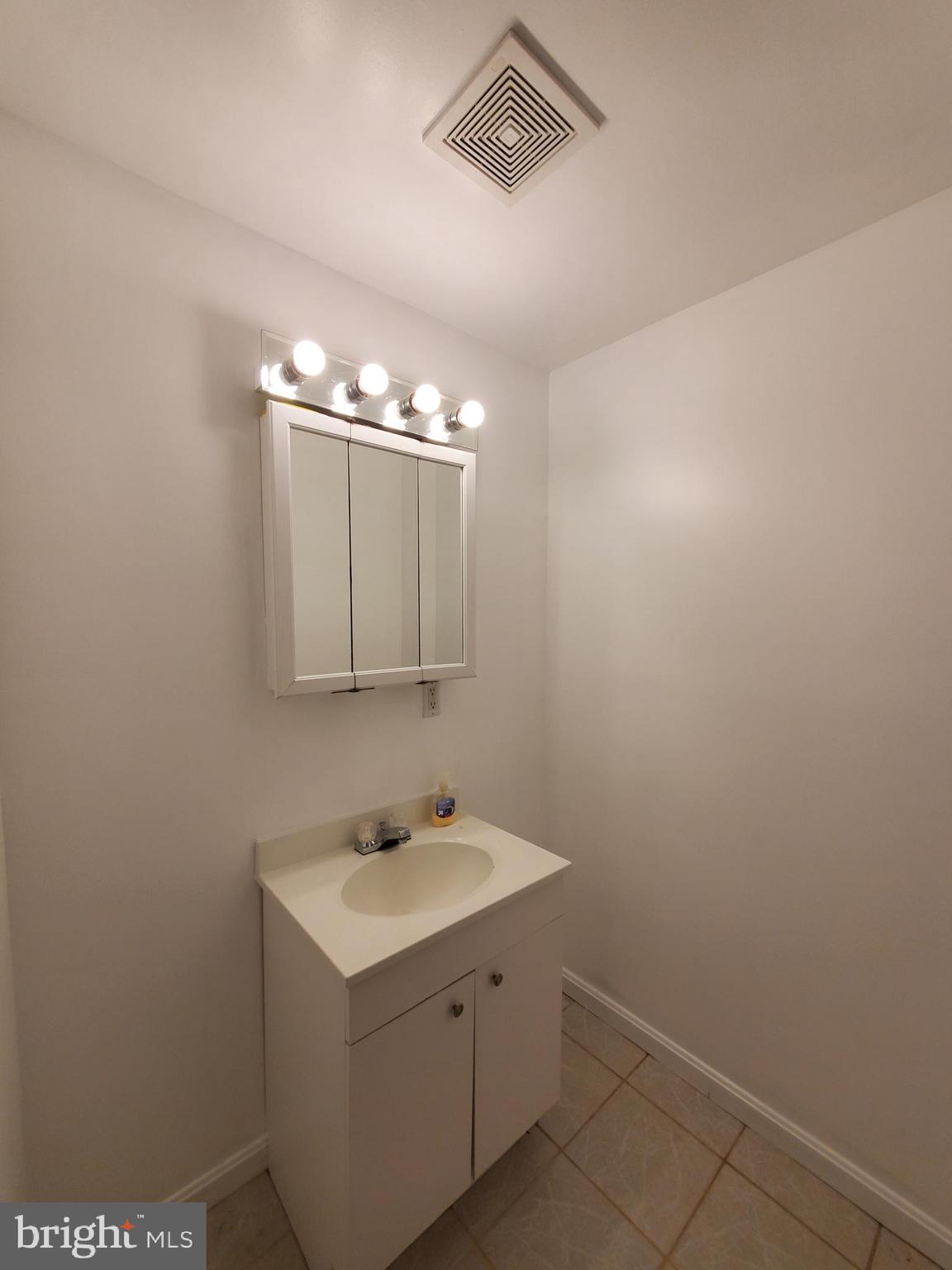 9404 Spring Water Path Jessup, MD 20794 - Photo 41 of 50 Gallery Image 41