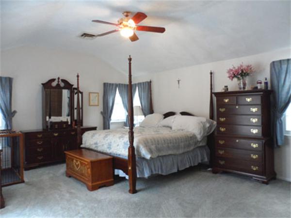 69 Ames Road Sudbury, MA 01776 - Photo 13 of 21 Gallery Image 13